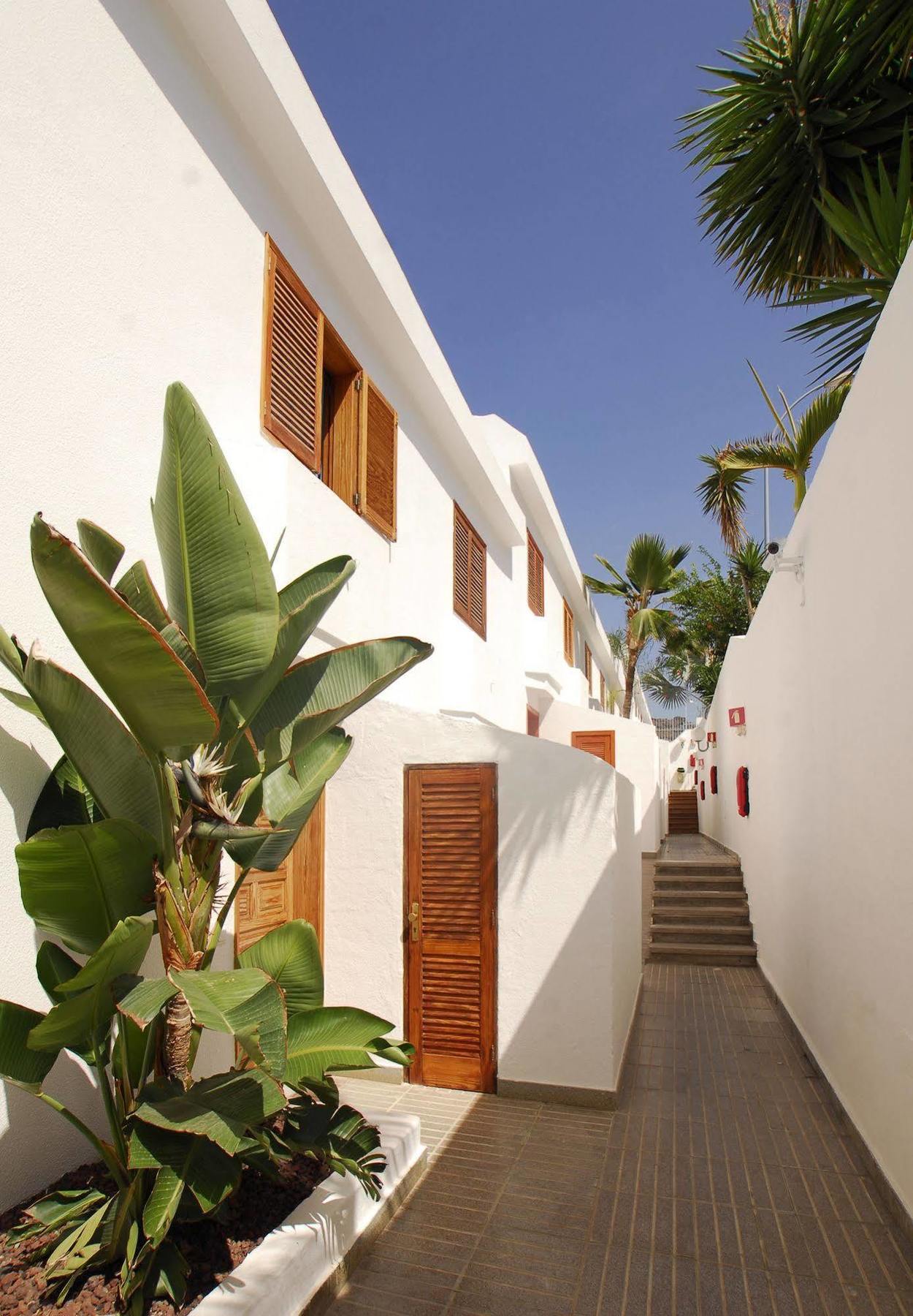 Apartamentos Montecarlo Porto Rico Extérieur photo